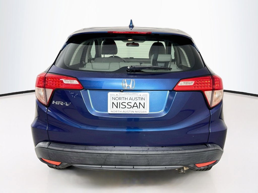 Used 2016 Honda HR-V LX image 6