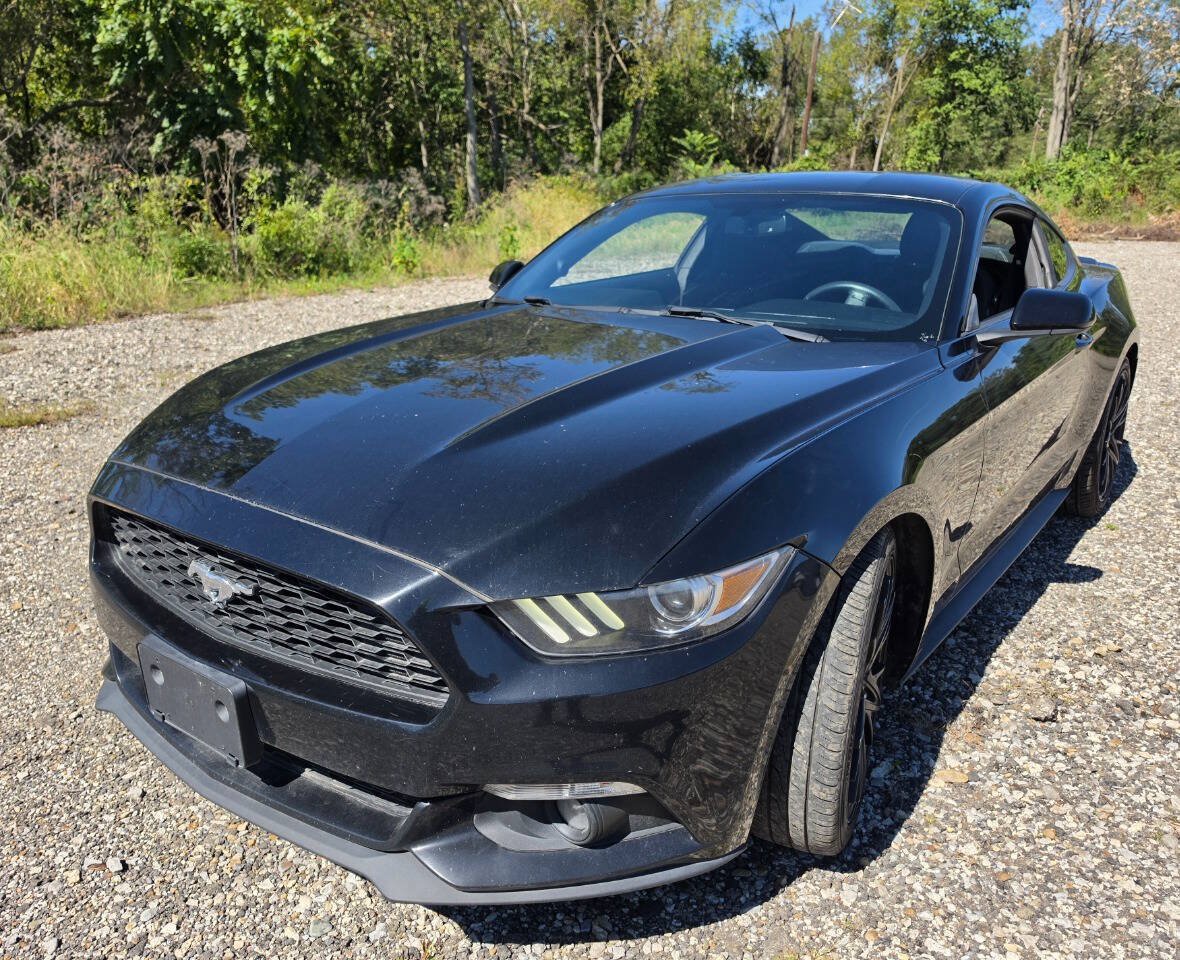 Used 2017 Ford Mustang Coupe RWD image 1