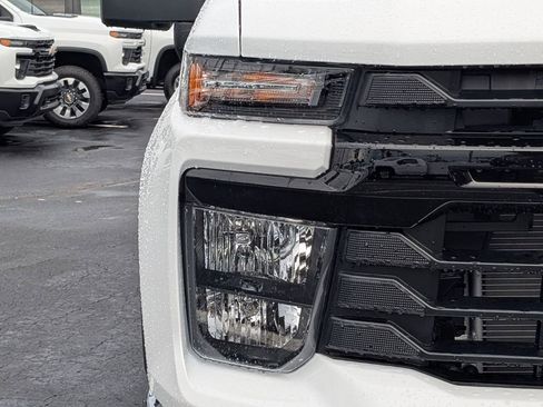 New 2026 Chevrolet Silverado 2500 W/T w/ WT Convenience Package AWD/4WD image 12