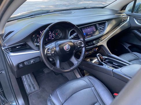 Used 2020 Buick Enclave Avenir w/ Avenir Technology Package AWD/4WD image 14