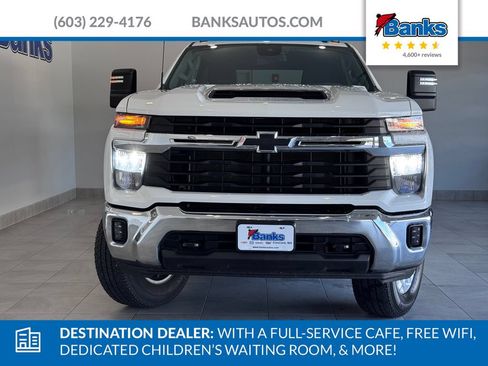 Certified 2024 Chevrolet Silverado 2500 LT AWD/4WD image 3