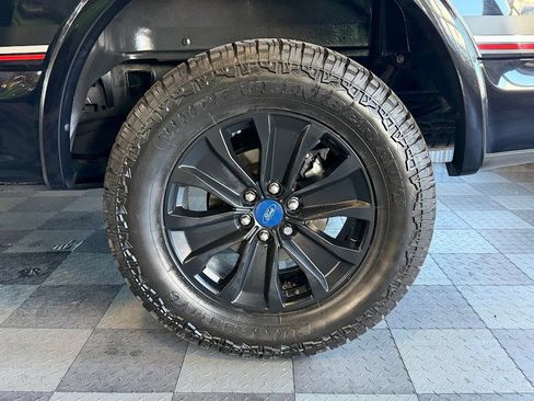 Used 2020 Ford F150 Lariat w/ Equipment Group 502A Luxury AWD/4WD image 38