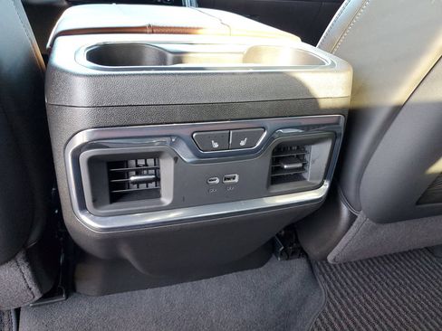 Used 2026 GMC Sierra 1500 Denali Ultimate AWD/4WD image 16