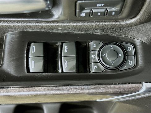 Used 2021 Chevrolet Silverado 2500 LTZ w/ LTZ Plus Package image 20