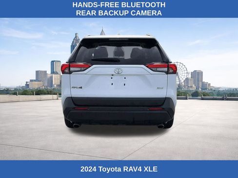 Used 2024 Toyota RAV4 XLE image 4