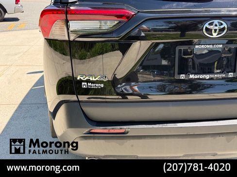 Used 2021 Toyota RAV4 LE AWD/4WD image 15
