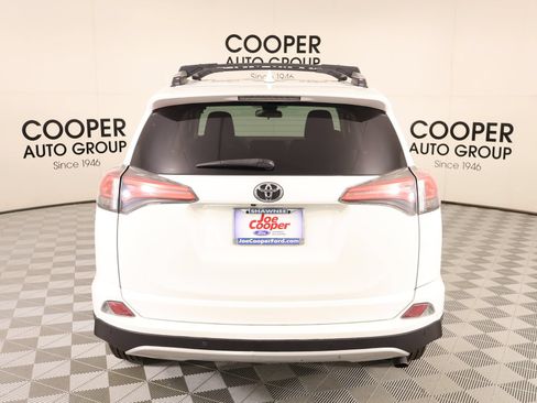 Used 2016 Toyota RAV4 XLE w/ Convenience Package FWD image 21