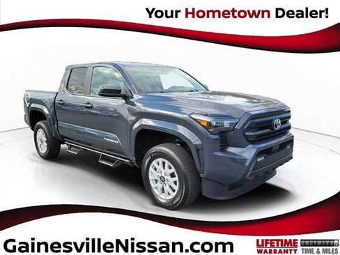 Used 2024 Toyota Tacoma SR5 w/ SR5 Upgrade Package image 1