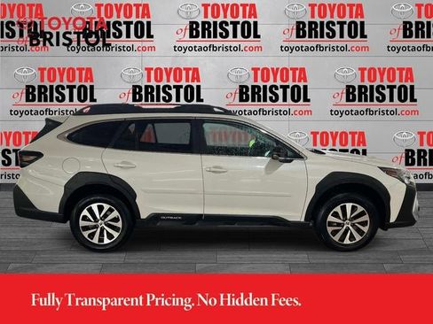 Used 2024 Subaru Outback Premium AWD/4WD image 2