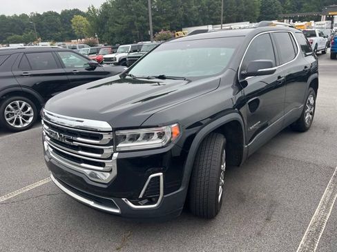 Used 2020 GMC Acadia SLT w/ Driver Alert Package II FWD image 3