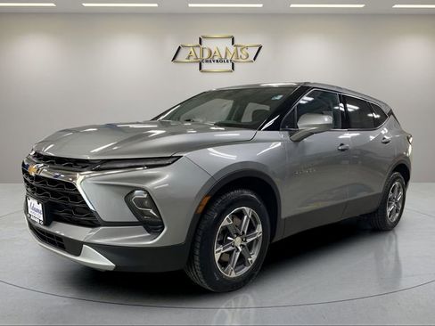 Certified 2023 Chevrolet Blazer LT FWD image 1