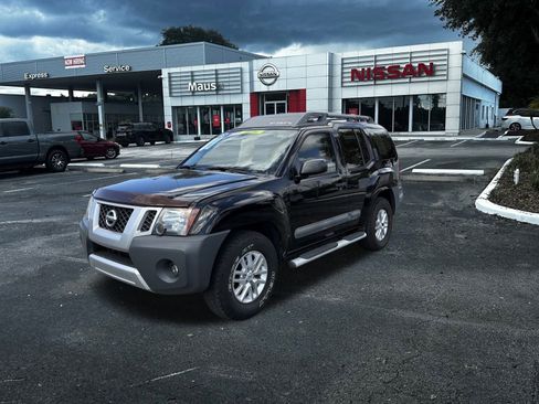 Used 2015 Nissan Xterra S w/ Value Package image 8
