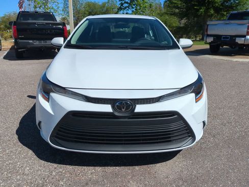 Used 2026 Toyota Corolla LE image 9