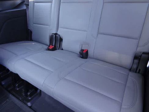 Used 2023 Chevrolet Tahoe LT w/ LT Signature Package AWD/4WD image 10