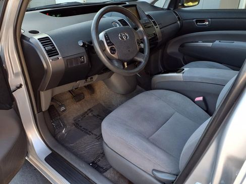 Used 2007 Toyota Prius w/ Package 2 image 13