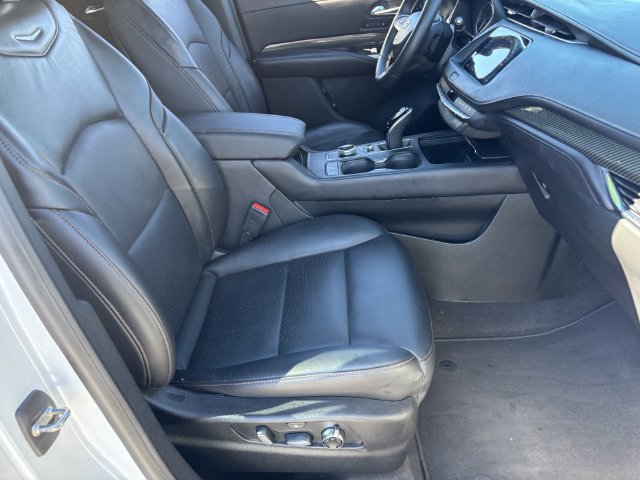 Used 2022 Cadillac XT4 Sport FWD image 11