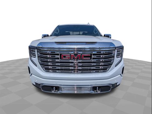 New 2026 GMC Sierra 1500 Denali image 9