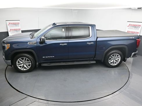 Used 2022 GMC Sierra 1500 SLT w/ SLT Convenience Package image 28