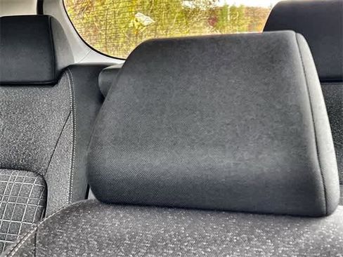 Certified 2024 Honda HR-V LX image 25