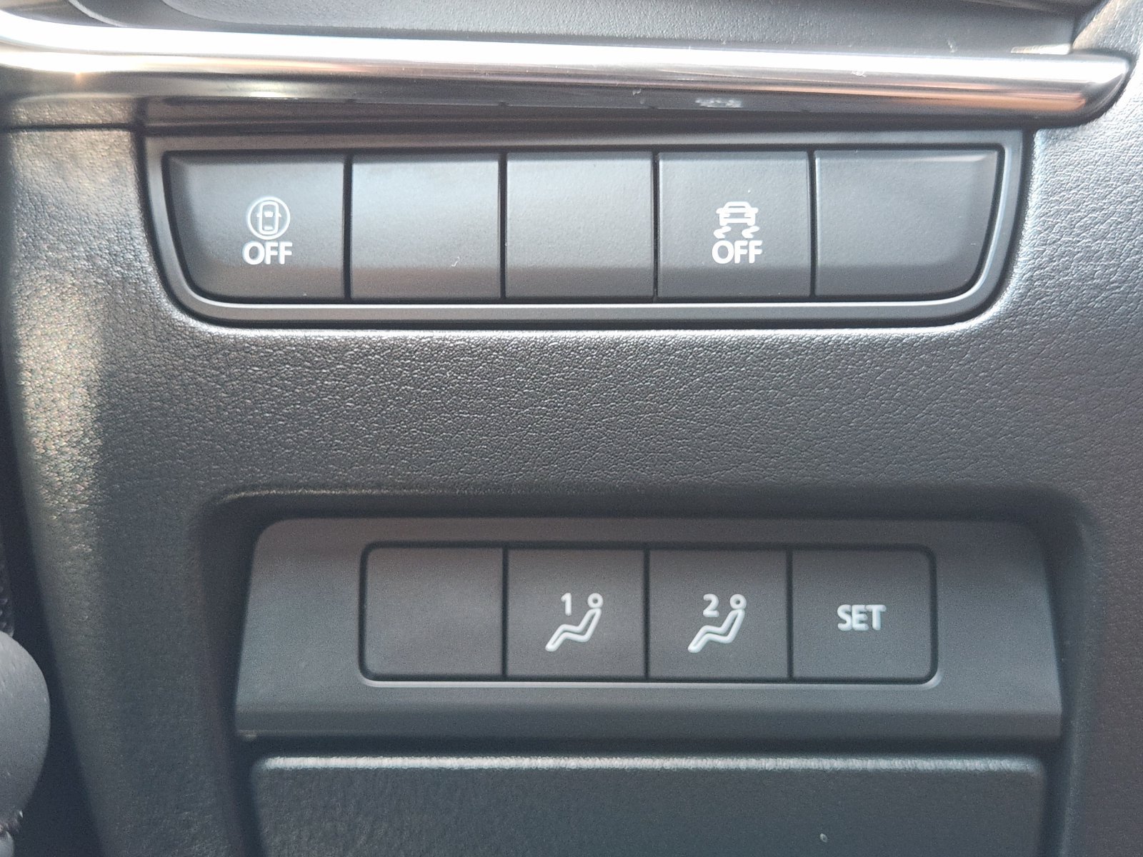Used 2023 MAZDA MAZDA3 s FWD image 26