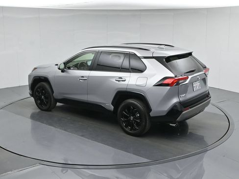 Used 2025 Toyota RAV4 SE AWD/4WD image 45