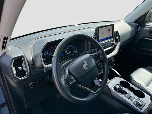Used 2023 Ford Bronco Sport Outer Banks AWD/4WD image 9