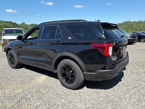 Used 2023 Ford Explorer Timberline w/ Timberline Technology Package AWD/4WD image 3