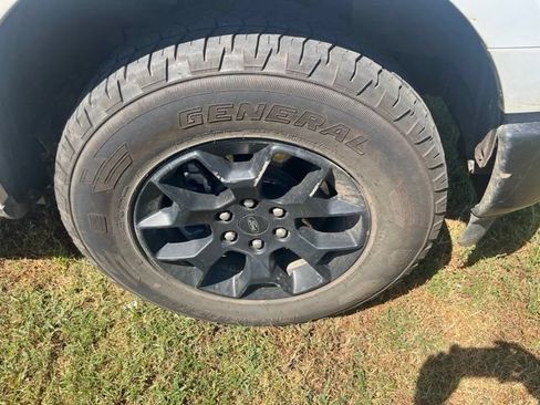 Used 2025 Ford F150 STX w/ Equipment Group 201A FX4 AWD/4WD image 2