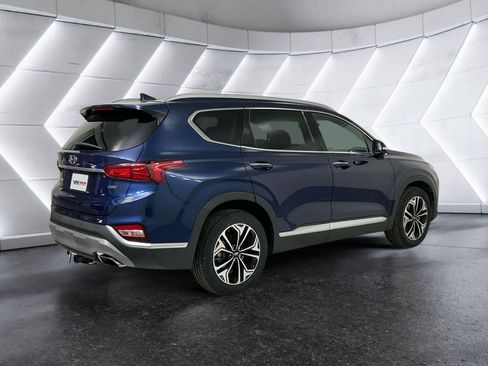 Used 2020 Hyundai Santa Fe SEL w/ Cargo Package FWD image 4