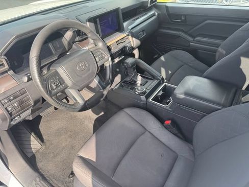 Used 2024 Toyota Tacoma SR5 AWD/4WD image 8