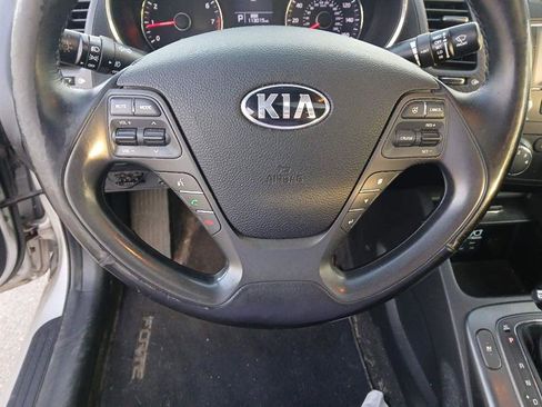 Used 2015 Kia Forte Koup EX w/ EX Premium Package image 15