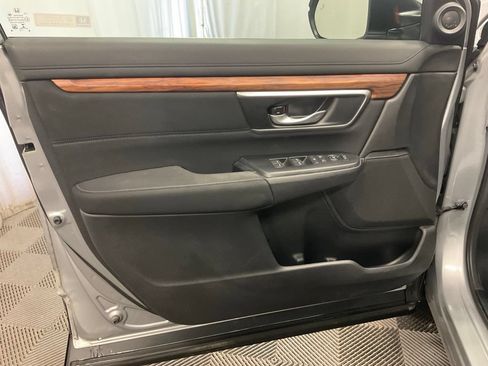 Used 2018 Honda CR-V EX image 16