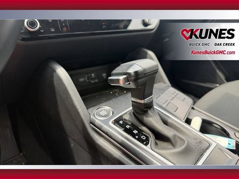 Used 2026 Kia Sportage LX FWD image 30