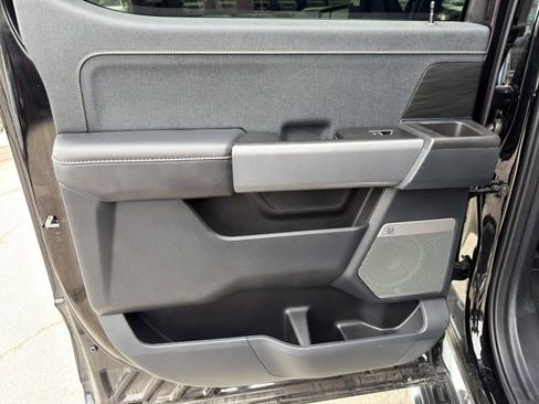 Used 2024 Ford F150 Lariat w/ FX4 Off-Road Package image 18