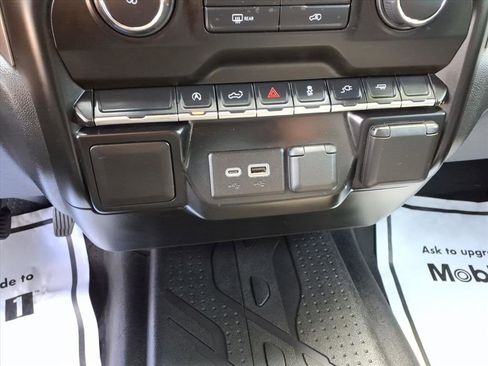 Used 2021 Chevrolet Silverado 1500 Custom RWD image 13