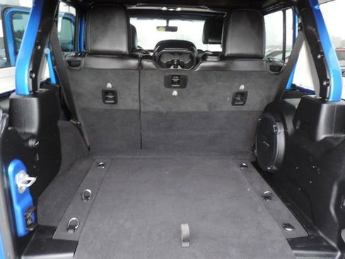 Used 2021 Jeep Wrangler Unlimited Rubicon image 25