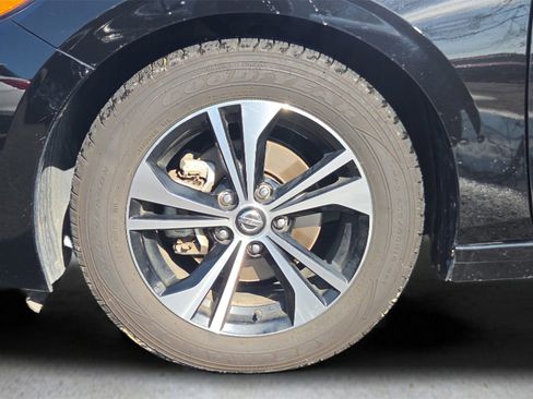 Used 2023 Nissan Sentra SV image 19