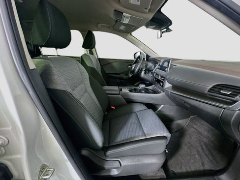 Used 2023 Nissan Rogue SV FWD image 30