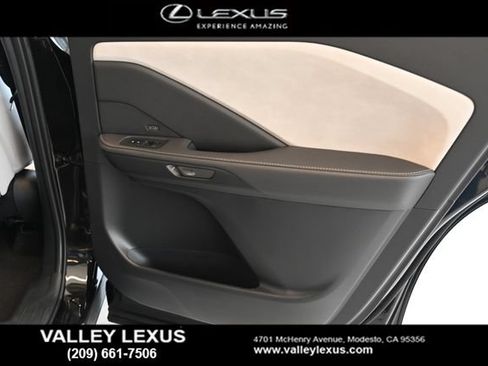 New 2026 Lexus TX 350 AWD image 18