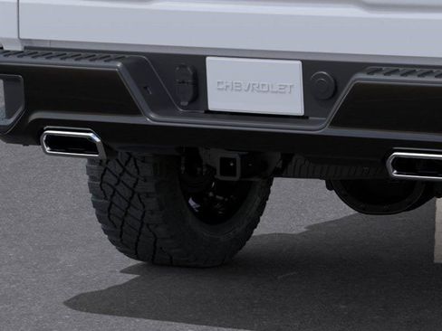 New 2026 Chevrolet Silverado 1500 Custom Trail Boss w/ LPO, Dark Essentials Package AWD/4WD image 14