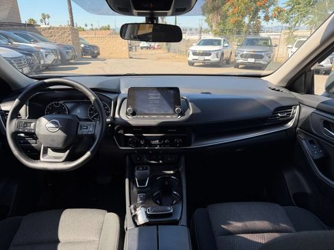 Used 2025 Kia K4 FWD image 35