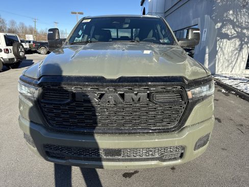 New 2026 RAM 1500 Big Horn AWD/4WD image 9