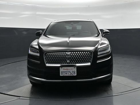 Used 2021 Lincoln Nautilus Reserve w/ Cargo Utility Package FWD image 19