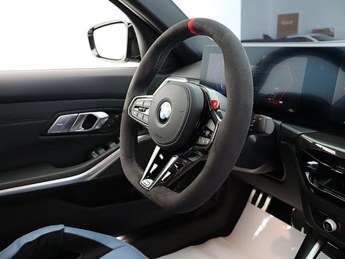 Used 2025 BMW M3 Competition w/ Executive Package AWD/4WD image 30