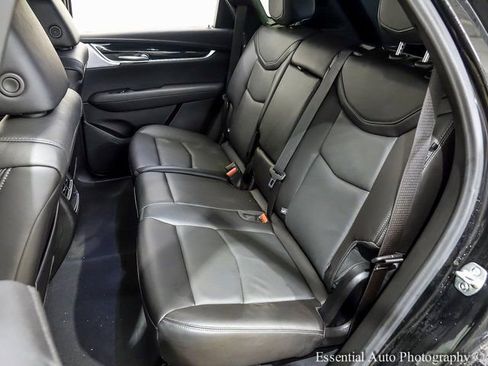 Certified 2025 Cadillac XT5 Premium Luxury image 11