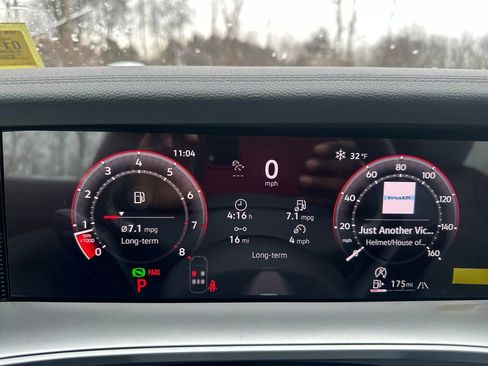 New 2026 Volkswagen Tiguan SE image 8