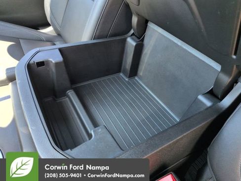 Used 2023 Chevrolet Tahoe Z71 w/ Luxury Package AWD/4WD image 20