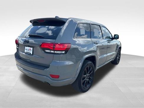 Used 2020 Jeep Grand Cherokee Altitude image 10