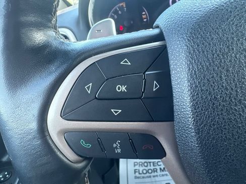 Used 2016 Jeep Grand Cherokee Limited AWD/4WD image 26