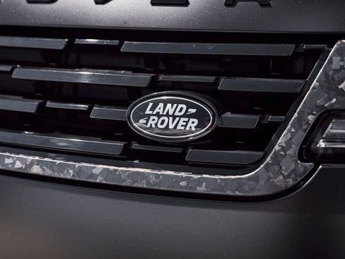 Used 2026 Land Rover Range Rover Sport SV AWD/4WD image 8